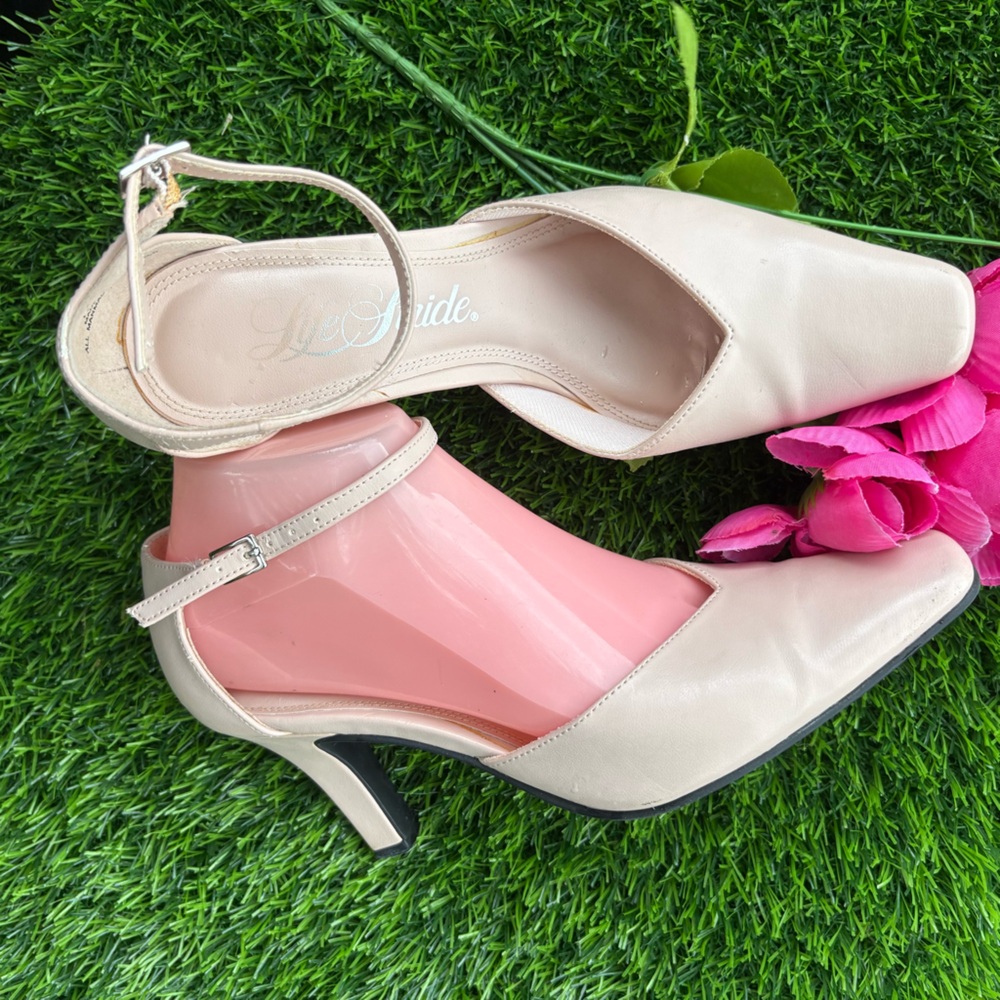 LIFESTRIDE CREAM DORSAY HEELS ANKLE STRAP POINTED SQUARE TOE DRESS 7.5